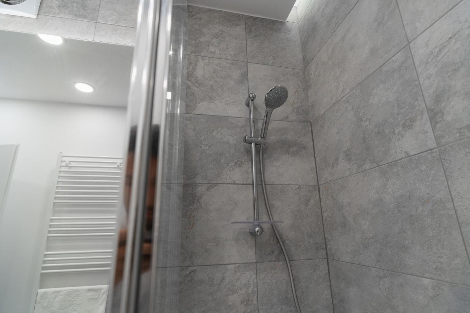 Lagoon Park Apartments With Beach View Bucharest Luaran gambar