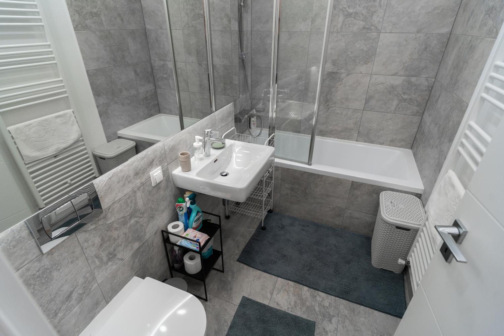Lagoon Park Apartments With Beach View Bucharest Luaran gambar